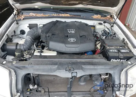 2005 Toyota 4Runner Limited V6 from USA, damaged, VIN JTEBU17R358040858